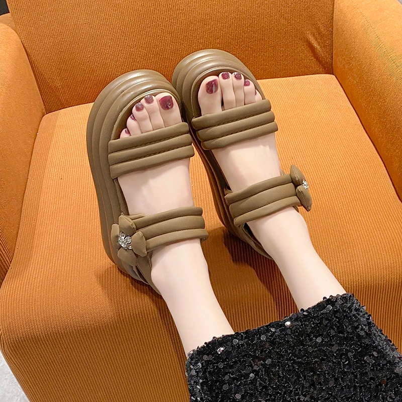 FloralAura Platform Sandaletler